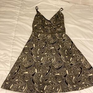 Petite  Ann Taylor Loft Beautiful paisley espresso brown sundress